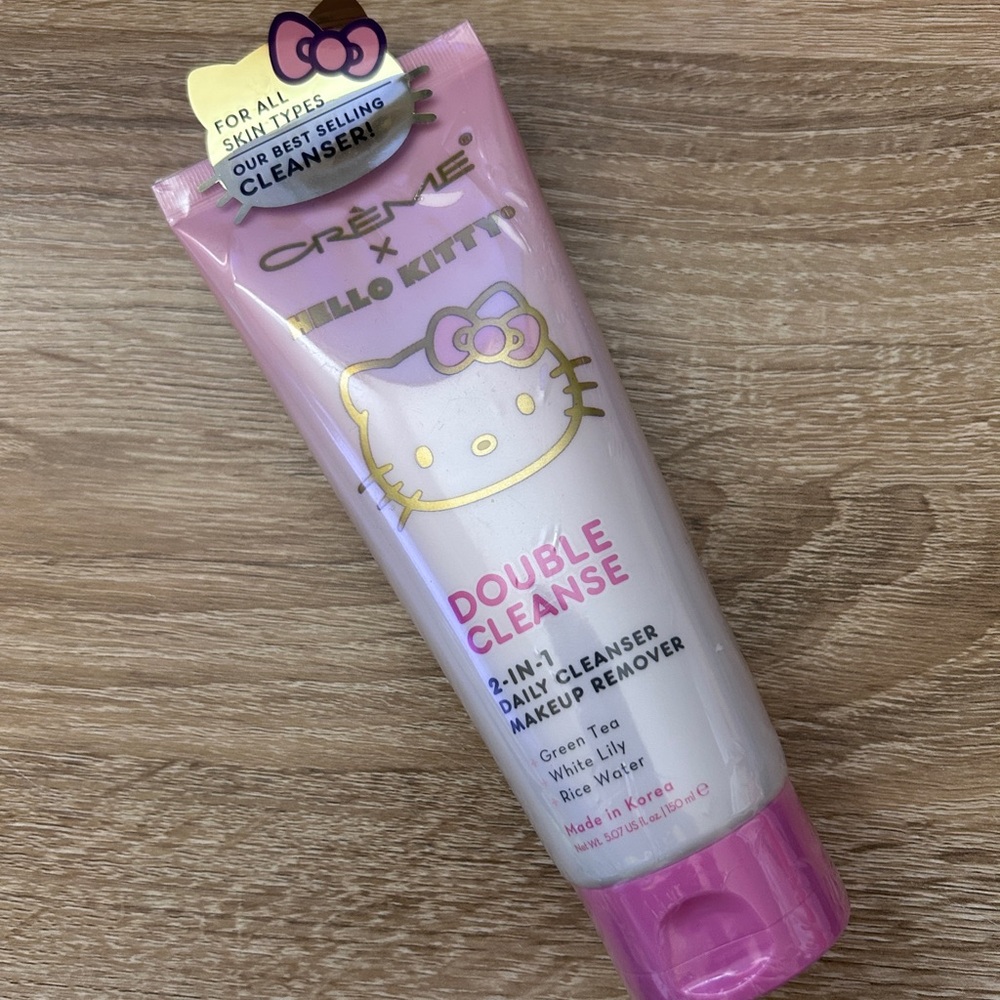 Creme x Hello Kitty Double Cleanser